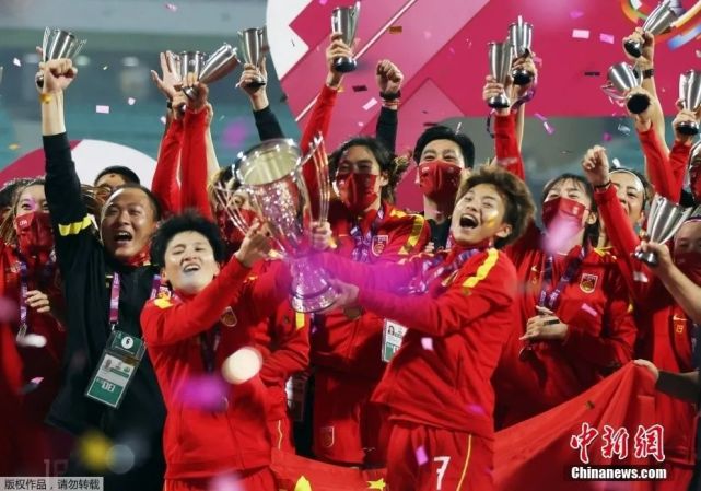 冷知识！女足队长王珊珊曾是排球运动员！_腾讯新闻