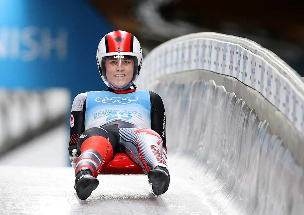 北京冬奥会雪橇女子单人赛赛况3