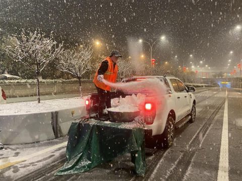 【资讯】 中国首条公铁合建隧道迎大雪 武汉地铁“桥隧铁军”护安澜大雪安全管理,应急响应措施