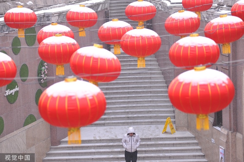 冬奥会雪花灯笼图片