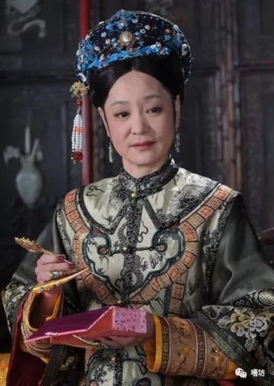 《甄17执17》里为母家荣耀算计一生的太后还是她;《新还珠格格》