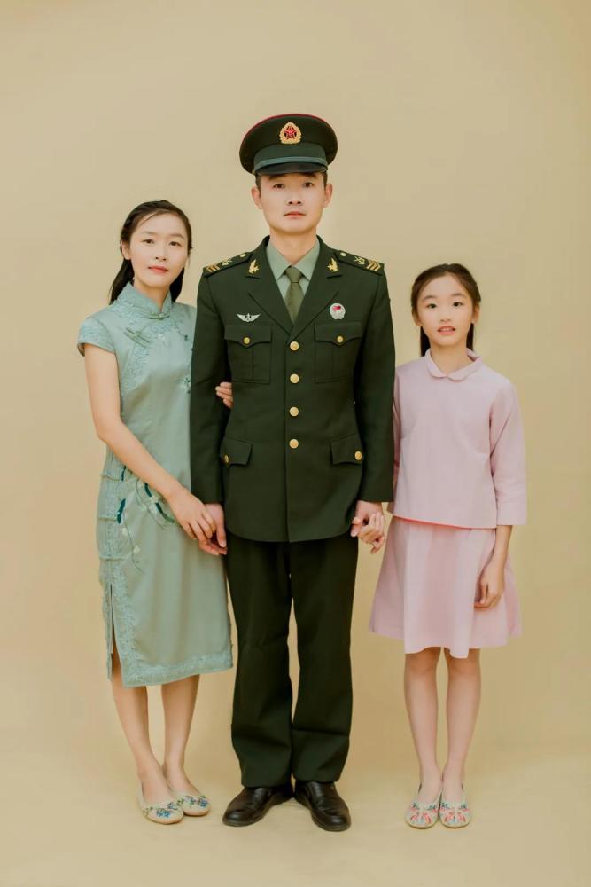 定格幸福瞬间一起聆听全家福背后的故事