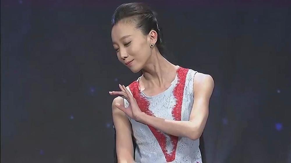 如果刘岩不出意外,有可能成为杨丽萍这样**的舞蹈艺术家.