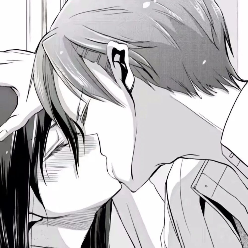 情侣头像第55期甜蜜接吻情侣恋爱头像吻的味道是什么