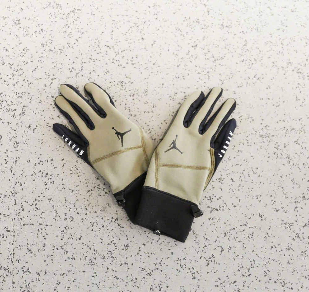 jordan推出东三省篮球手套之三九限定款