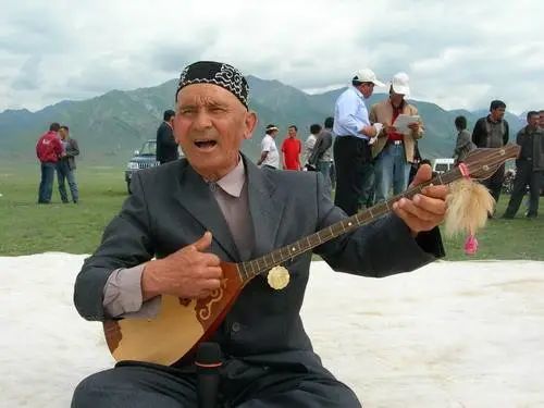 我为群众办实事心爱的冬不拉把幸福唱给你听