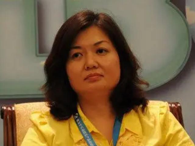 1995年清华教授闯进派出所有人给女学生投毒已昏迷1个月