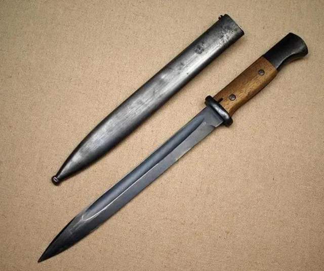 二战一名普通德军步兵身上的17种装备不愧是当时的最强单兵