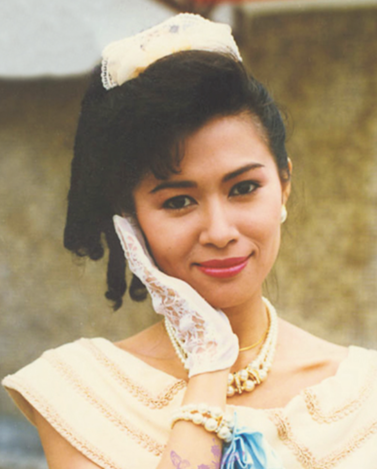 麦翠娴时隔27年再登tvb荧幕,身材瘦削颧骨突出,演技仍宝刀未老_腾讯