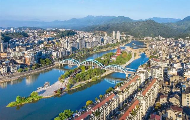 龙泉获评2021年度新时代美丽城镇建设优秀县(市,区)!