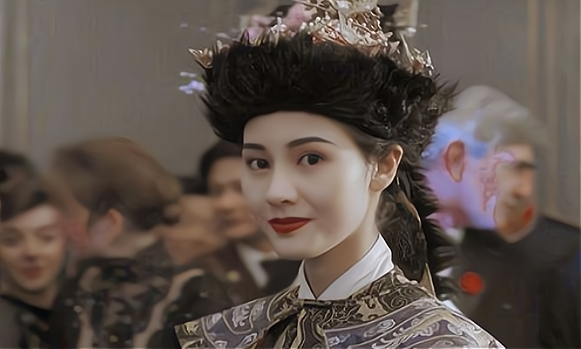 李嘉欣:只睡豪门的港姐,上位情史堪比宫斗剧,活到大结局的甄嬛