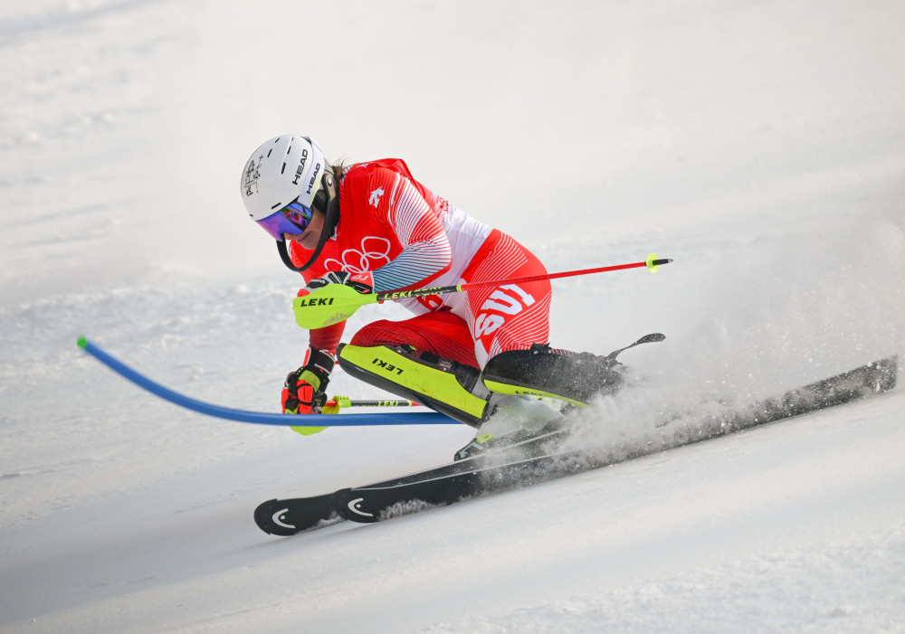 (北京冬奥会)高山滑雪——女子回转比赛赛况(9)_腾讯新闻