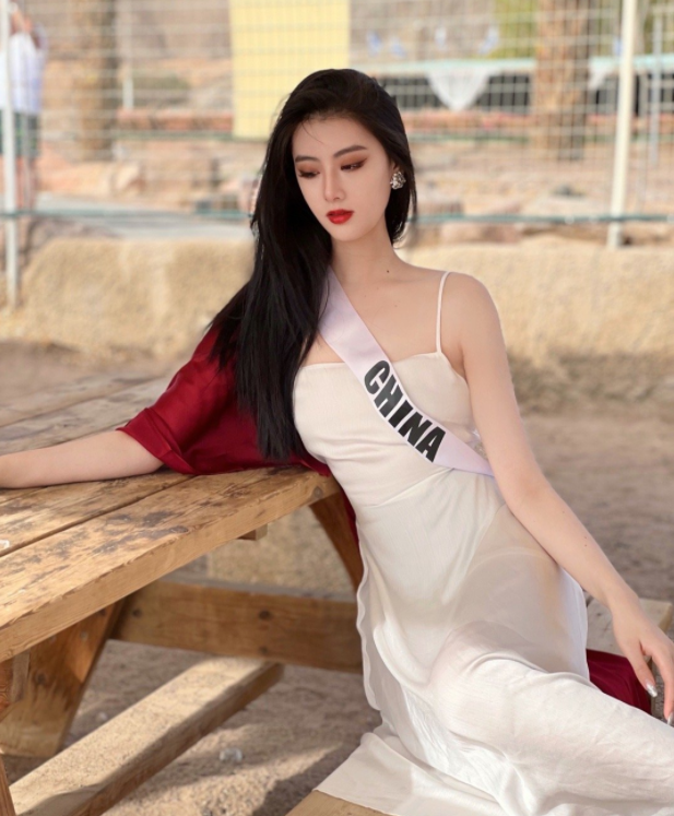 孙铭徽女友曝光被传媒校花环球小姐公开表白我永远爱他