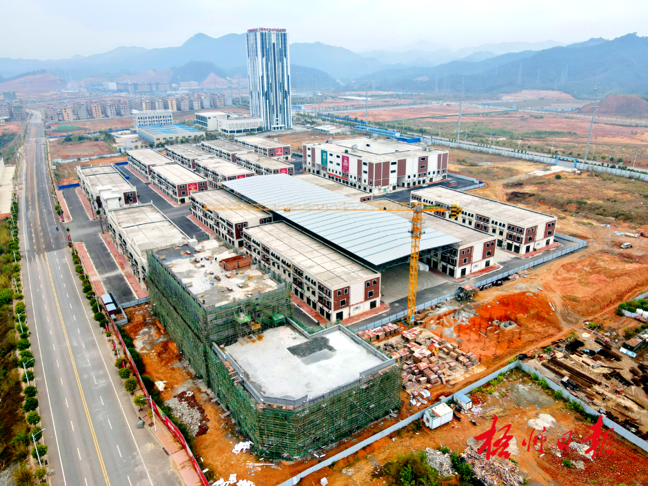 电子信息五大支柱产业全产业链发展,长燊触碰盖板,国旭东腾年产35