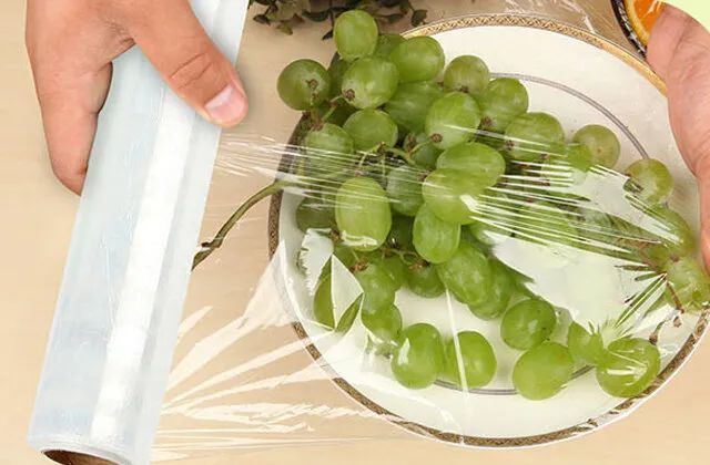 保鲜膜为什么可以保鲜保鲜膜有哪些生活妙用