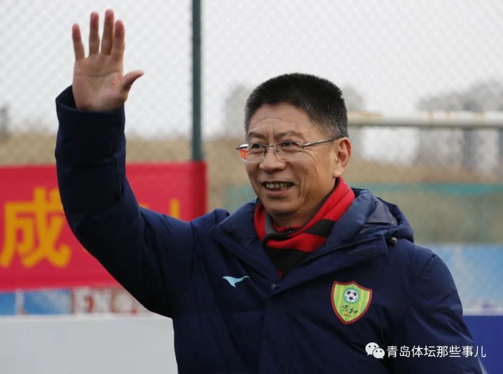 左文清率队摘银,青岛足坛这项高端赛事圆满落幕,这两支球队夺冠!