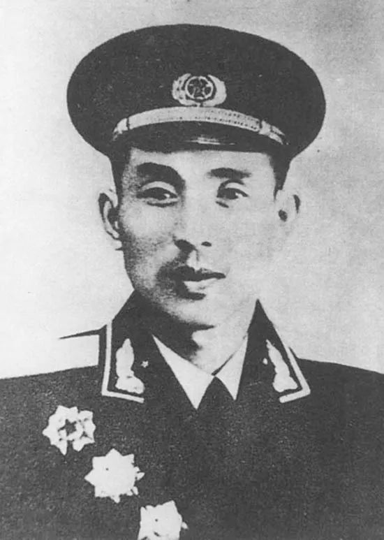 1955年解放军首次授衔时的14名空军中将