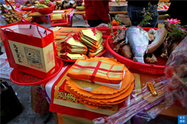 广东潮汕往年热闹营老爷,祭拜妈祖供品有多豪,场面盛大让人惊叹_腾讯