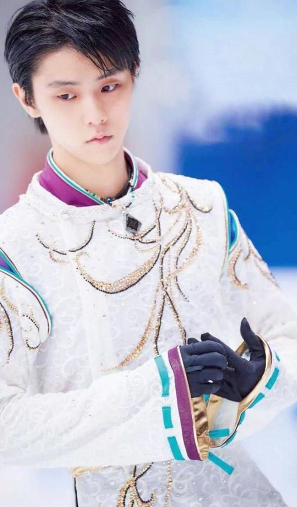 羽生结弦封神壁纸 腾讯新闻