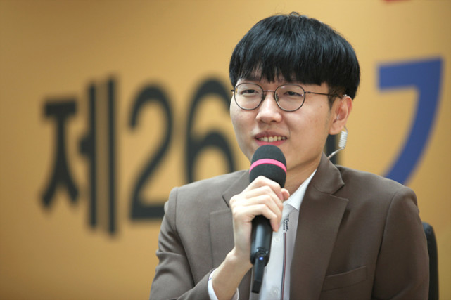 对局数超两倍申真谞444天对中国不败