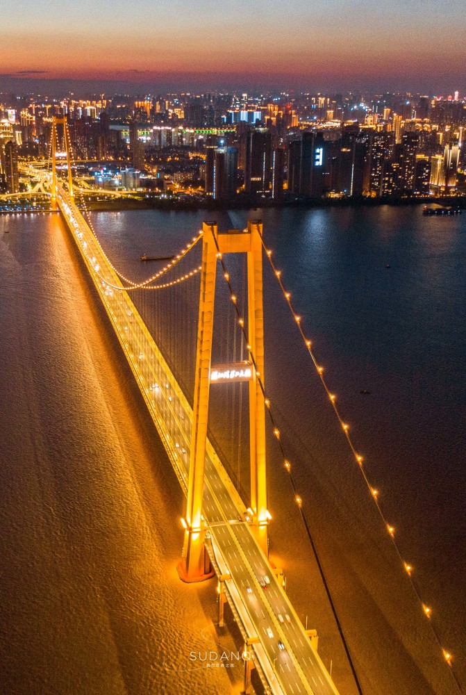武汉上榜!这座城市真的是每天不一样,处处是风景_腾讯新闻