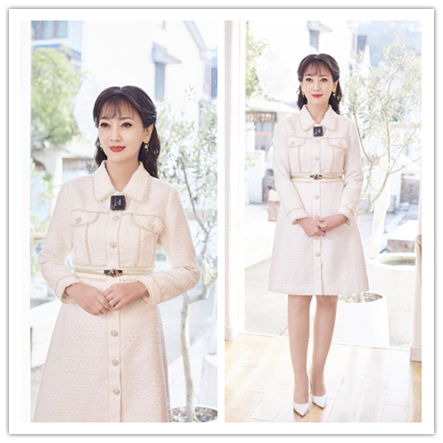 赵雅芝的生图也很美，穿白色的裙子气质很优雅，姿态特别优雅兄妹初体验