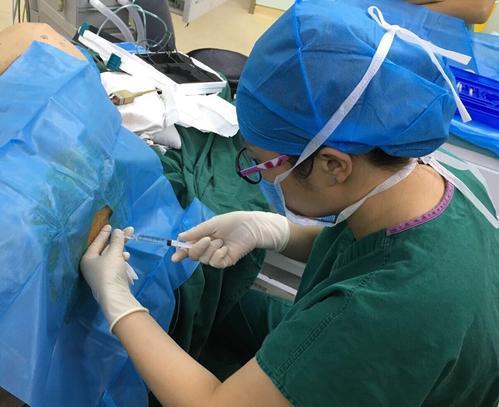 刚刚打完麻药病人呼吸费力是意外还是操作失误