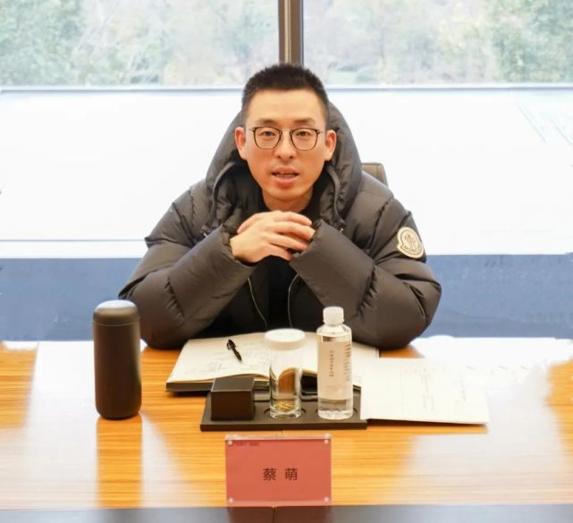 蔡萌带队开展开门红亚运红双线三服务活动