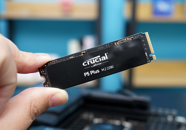 英睿达p5plus1tbssd评测给12代酷睿平台高性能读写体验