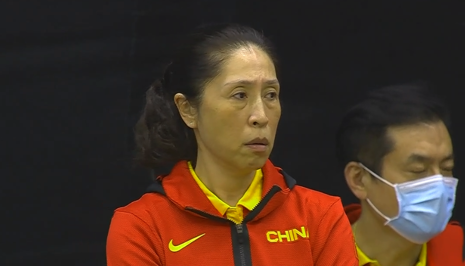 世界杯 单节轰29：14！中国队晋级世界杯无悬念，李月汝10分钟6中6飙15分