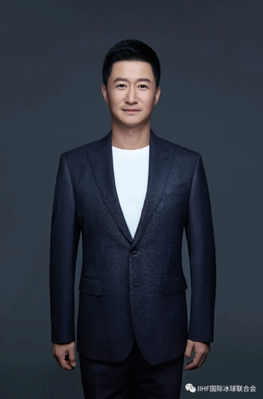 吴京受邀成为世界冰球大使