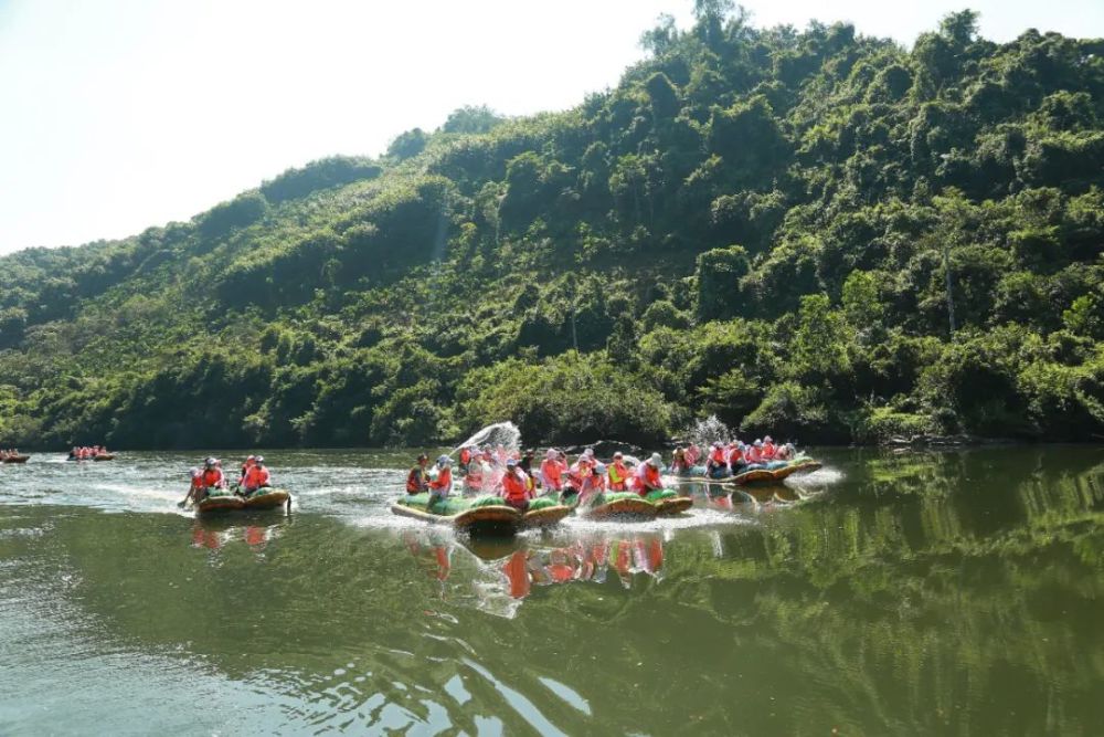 大咖預告大咖說旅遊本期大咖張忠興瓊海萬泉河休閒漂流有限公司總經理