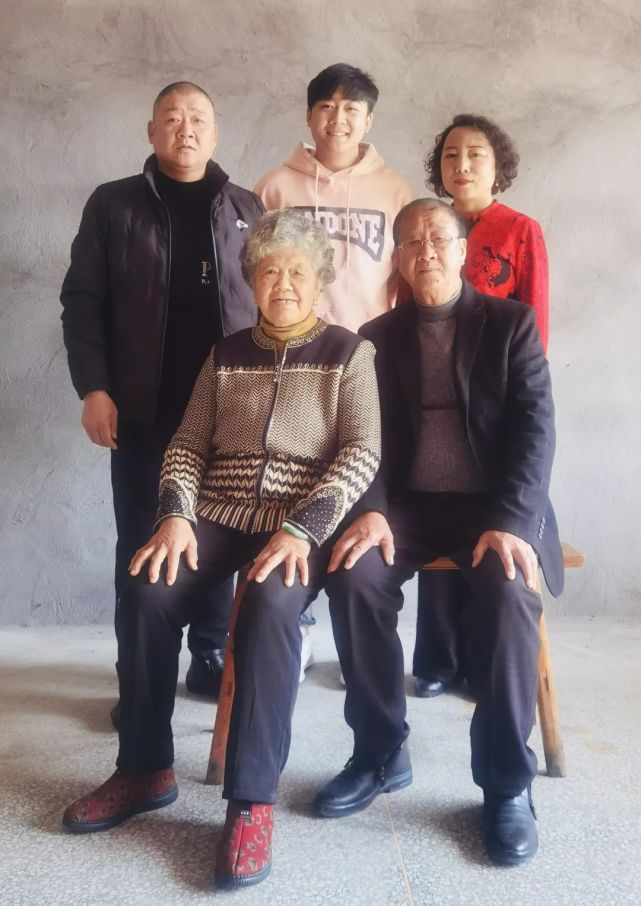 乐清市|发红包|贾冰|笑傲江湖|春晚|余钦南