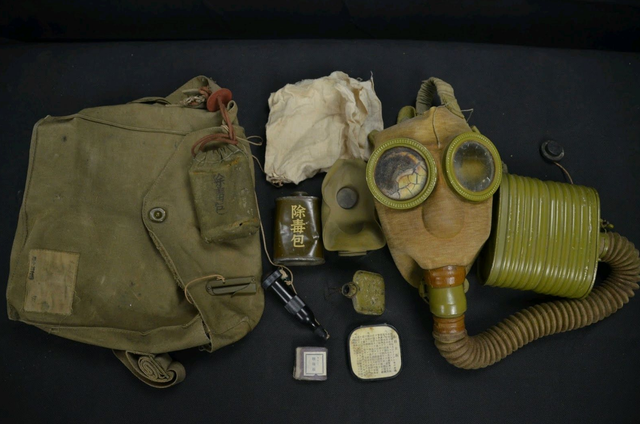 二战日军普通步兵的20种单兵装备,想不到种类也十分齐全_腾讯新闻