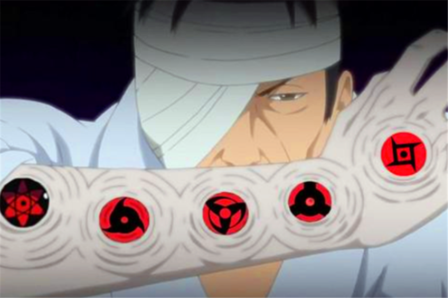 火影忍者中志村团藏和宇智波佐助战斗中为什么那么依赖伊邪那岐