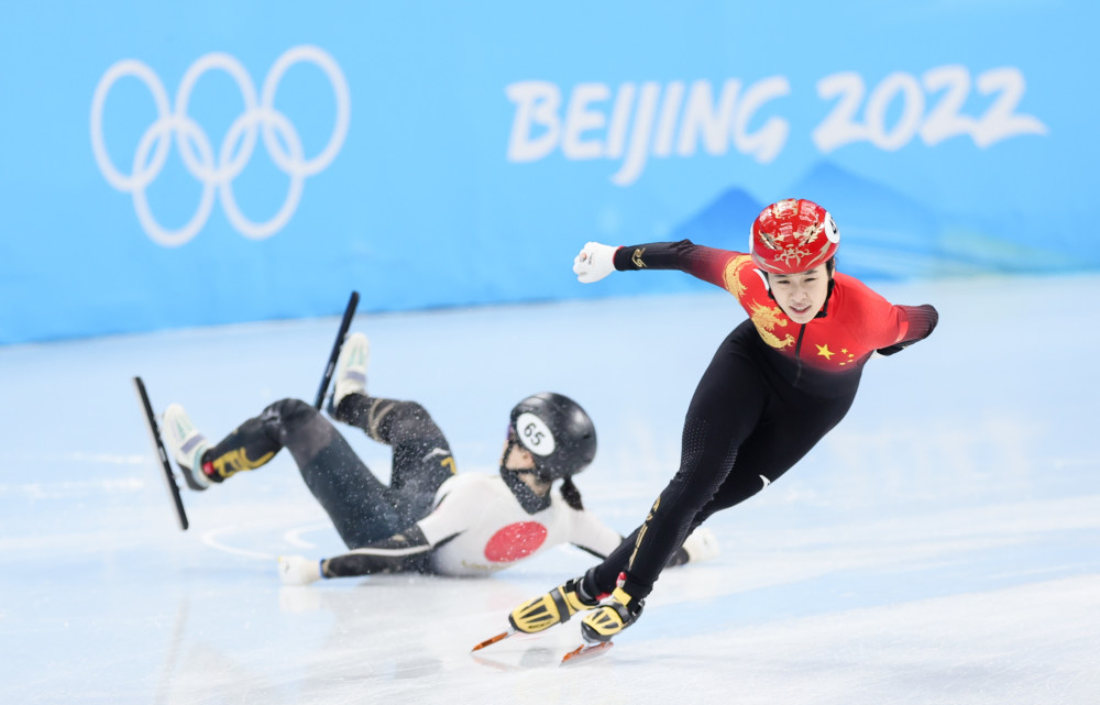 北京冬奧會短道速滑女子1000米四分之一決賽賽況