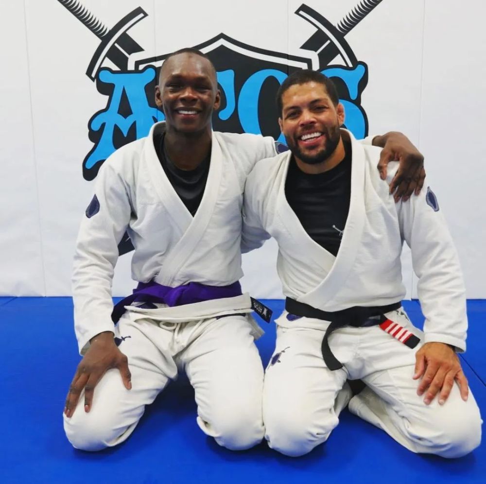 跳舞格斗宅窥见不寻常冠军阿迪萨亚