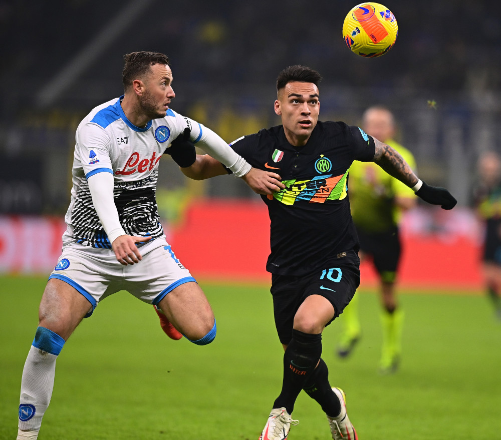 足球之夜世俱杯决赛上演c罗再冲新年首球意甲榜首大战