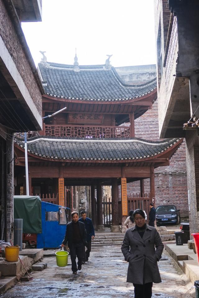 现有的状元楼是后期重修.