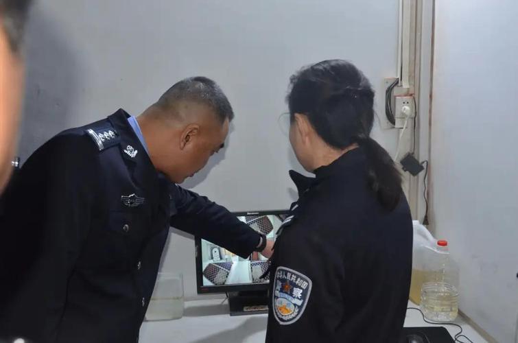 图片关键词