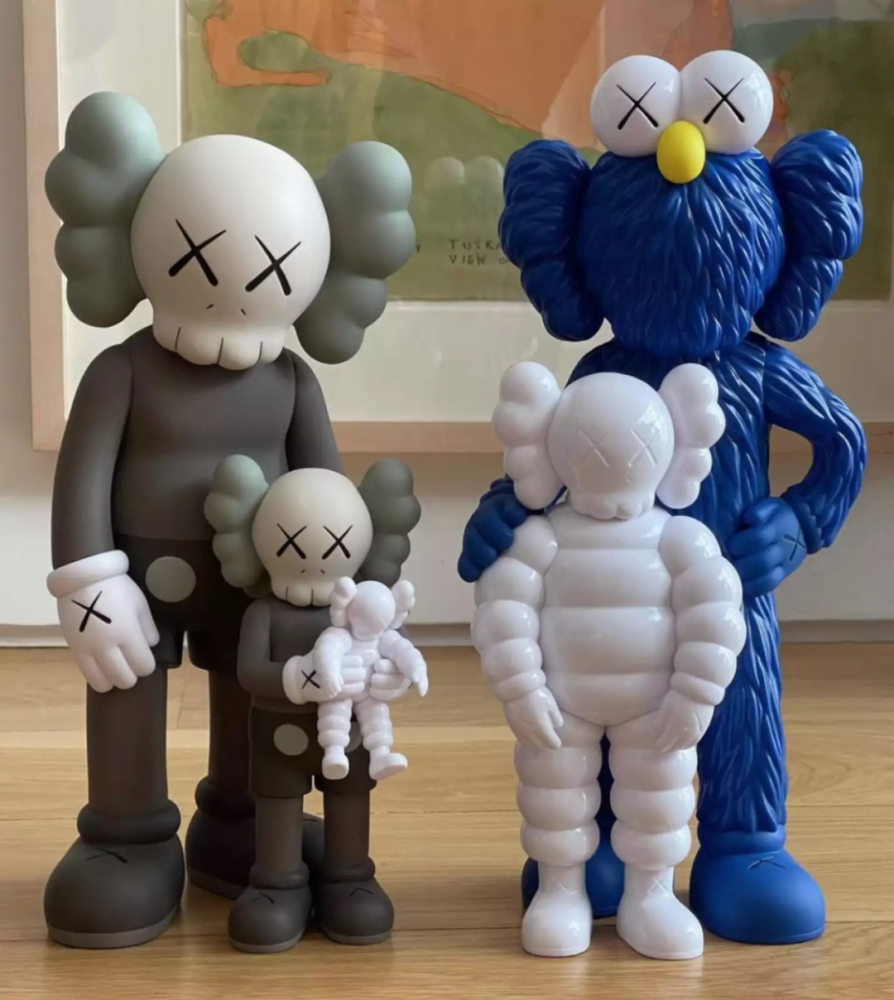 kaws