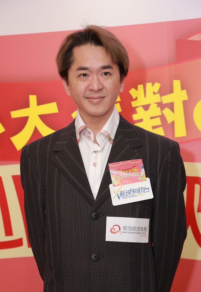 邓兆尊自曝出钱帮助tvb竞争对手,每周赞助15万,自称没钱但舍得|tvb|洪