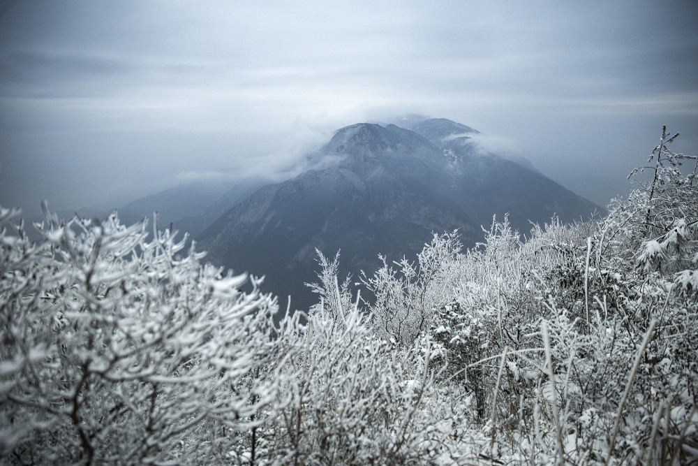 长江三峡迎春雪 壮丽雪景别有韵味