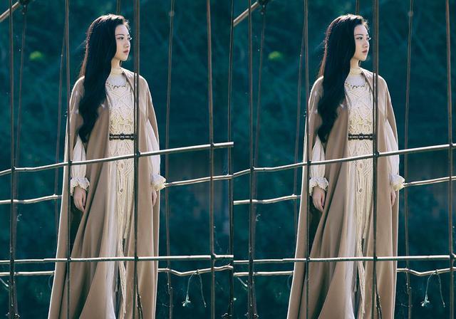 《司藤》景甜的造型好多,白色风衣好温柔,这套纱裙太美了!插图4