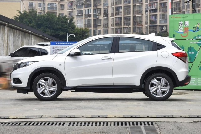 2022款本田缤智精英智享版,售价13.58万元,你会选择购买吗?