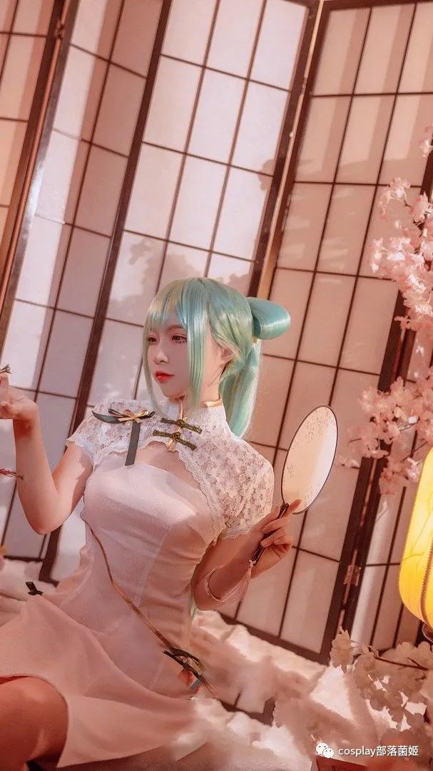 cos:初音未来旗袍私房cos正片@二佐