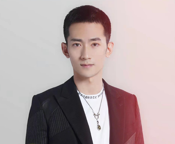 如今,继《雪中悍刀行》后,林探花(张天阳饰)又有一部剧热播,就是