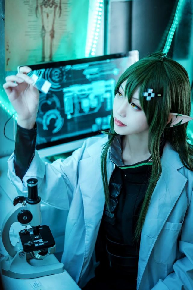 cosplay0289明日方舟嘉维尔