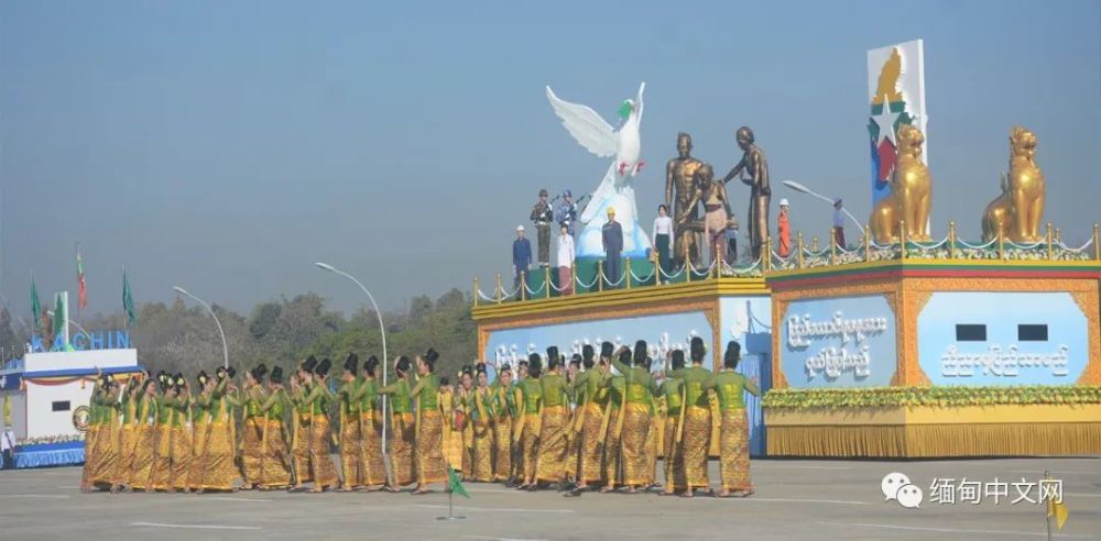 缅甸庆祝第75届联邦日，在首都举行大阅兵（组图）三年级的数学题100道拓试