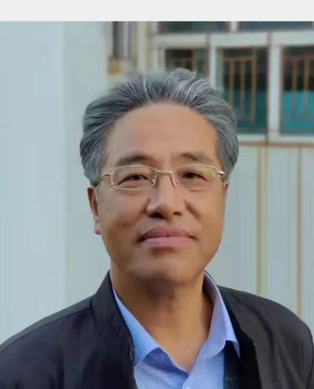 西吉一老师用文字纪念父母婚姻的那六十五个流年